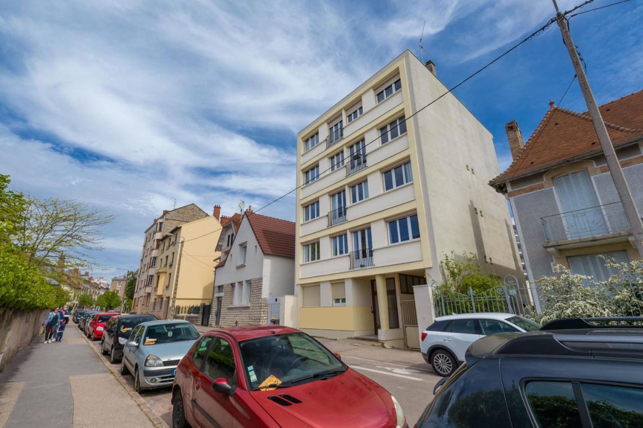 Appartement Climatise 100M2 7Mn Centre Ville Garage 5Pieces 5 Adultes Bebe Arrivee Autonome Dijon Kültér fotó